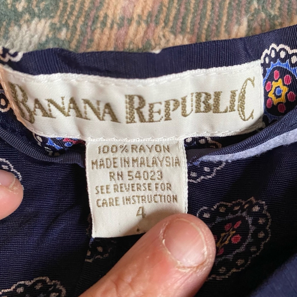 Vintage Y2K A Line Button Closure Geometric Banana Republic Skirt Size 4 Multi - Picture 4 of 10